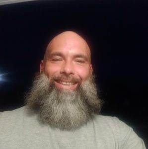 Meet your Posher, Cliff